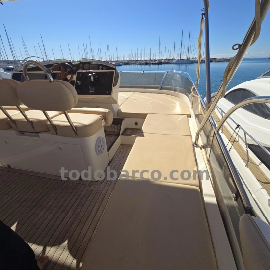 Fairline Squadron 58 Fly usado à venda