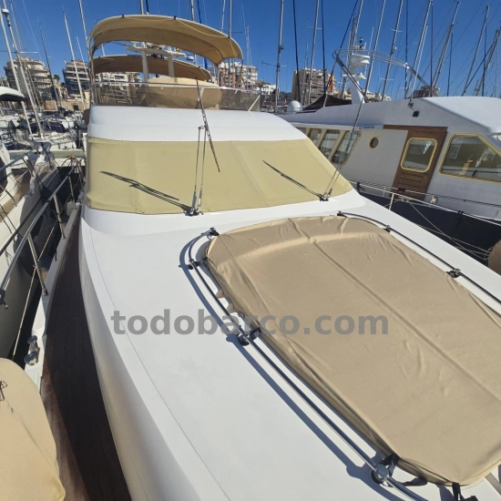 Fairline Squadron 58 Fly usado à venda