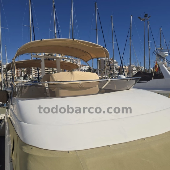 Fairline Squadron 58 Fly usado à venda