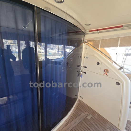 Fairline Squadron 58 Fly usado à venda
