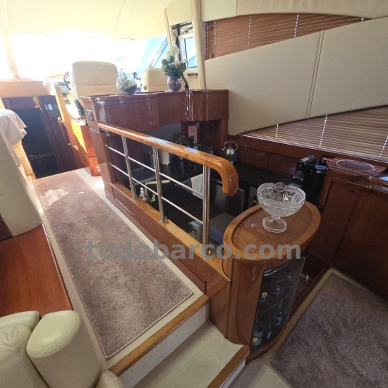 Fairline Squadron 58 Fly usado à venda