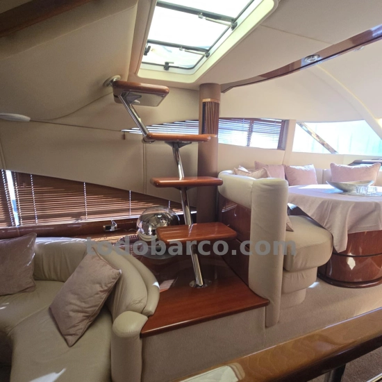 Fairline Squadron 58 Fly usado à venda