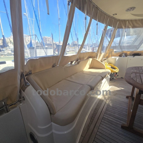 Fairline Squadron 58 Fly usado à venda