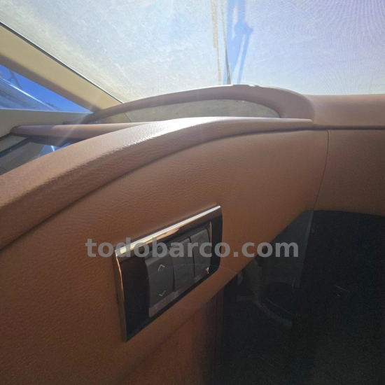 Fairline Squadron 58 Fly usado à venda