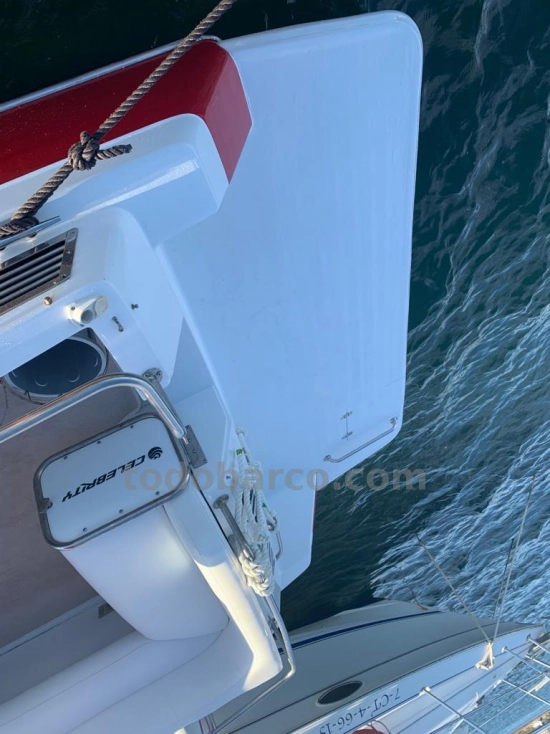 Celebrity 310CR de segunda mano en venta