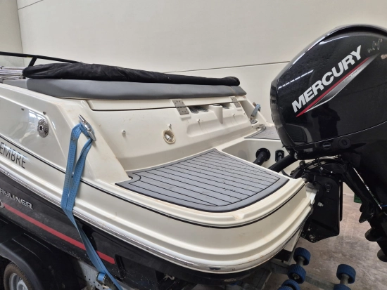 Bayliner Vr5 Bowrider Ob usado à venda