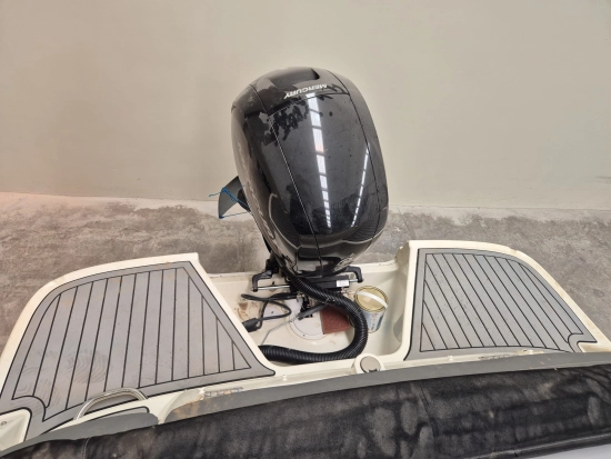 Bayliner Vr5 Bowrider Ob usado à venda