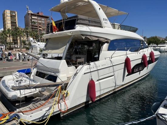 Jeanneau Prestige 630 de segunda mano en venta