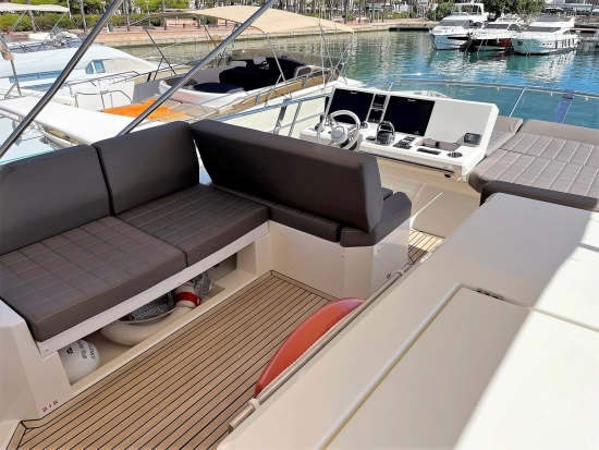 Jeanneau Prestige 630 de segunda mano en venta