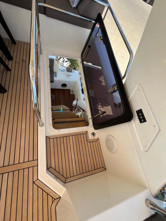 Jeanneau Prestige 630 de segunda mano en venta