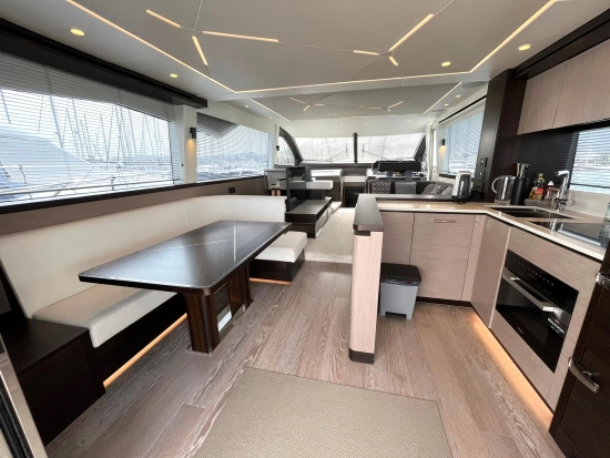 Sunseeker Manhattan 68 de segunda mano en venta