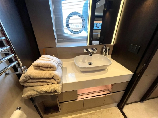 Sunseeker Manhattan 68 de segunda mano en venta