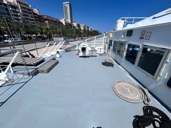 Metalship Dock Barco de pasajeros de segunda mano en venta