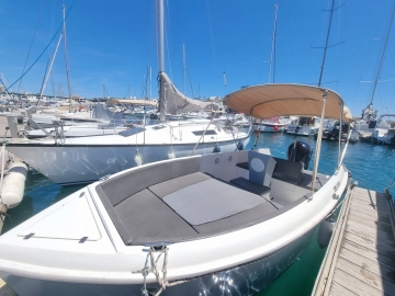 Mareti Boats 585 OPEN usado à venda