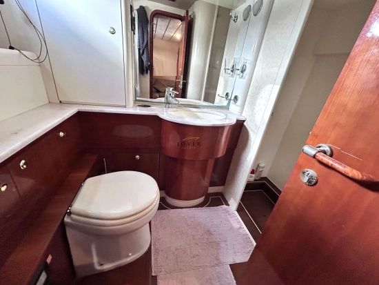Ferretti 68 de segunda mano en venta