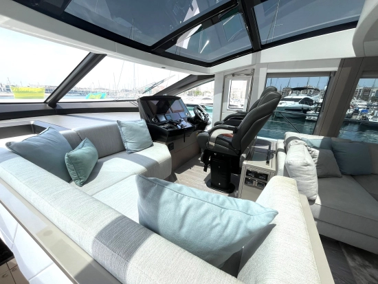 Sunseeker Predator 75 de segunda mano en venta
