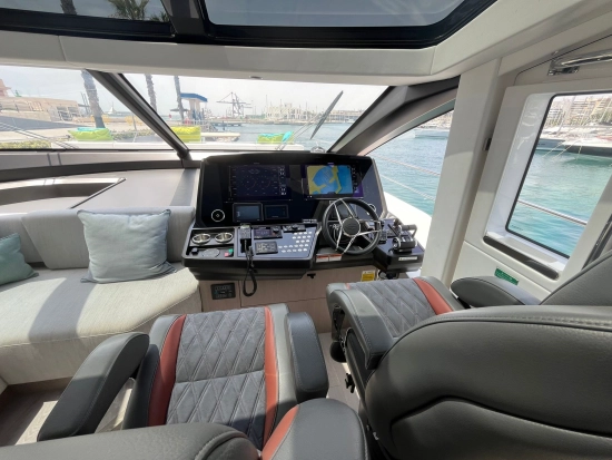 Sunseeker Predator 75 de segunda mano en venta