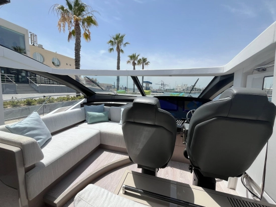 Sunseeker Predator 75 de segunda mano en venta