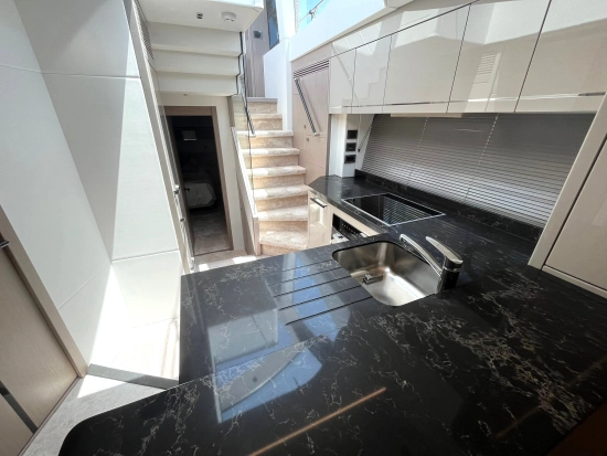 Sunseeker Predator 75 de segunda mano en venta