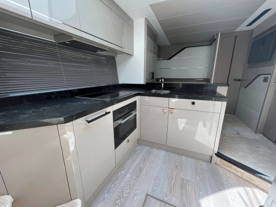 Sunseeker Predator 75 de segunda mano en venta