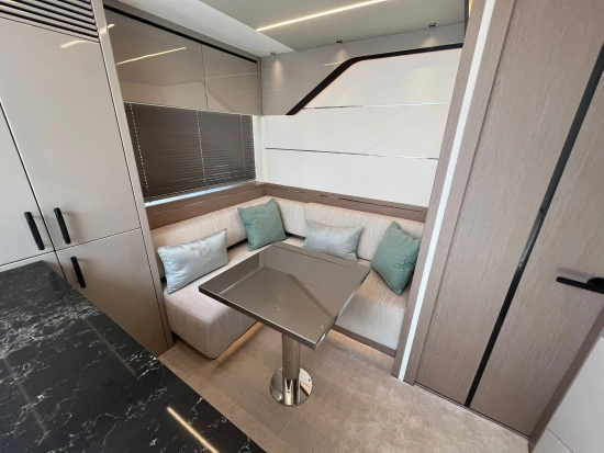 Sunseeker Predator 75 de segunda mano en venta