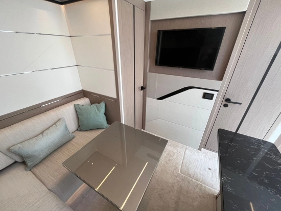 Sunseeker Predator 75 de segunda mano en venta