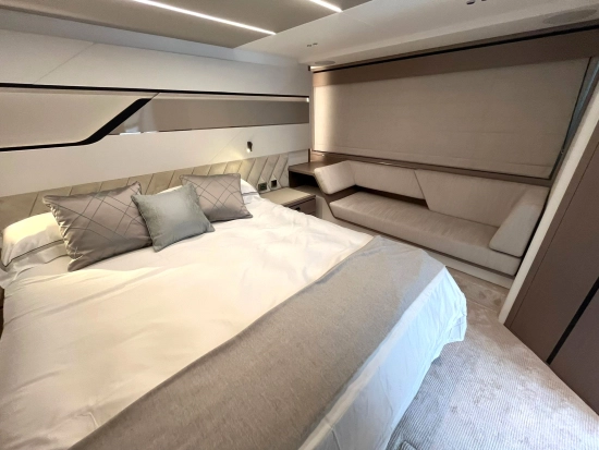 Sunseeker Predator 75 de segunda mano en venta