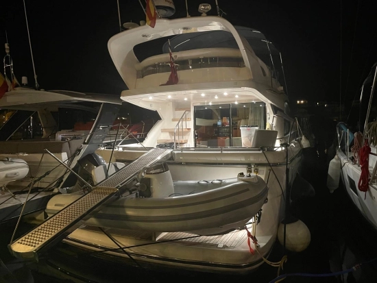 Fairline PHANTOM 50 usata in vendita