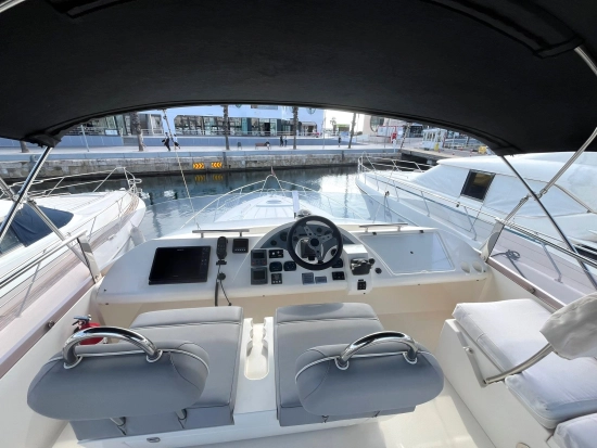 Fairline PHANTOM 50 usata in vendita