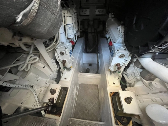 Fairline PHANTOM 50 usata in vendita