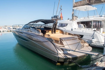 Riva Rivale 52 usado à venda