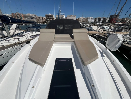 Sunseeker Predator 50 usado à venda