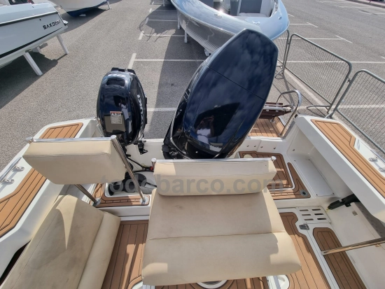 Boston Whaler Outrage 21 usata in vendita