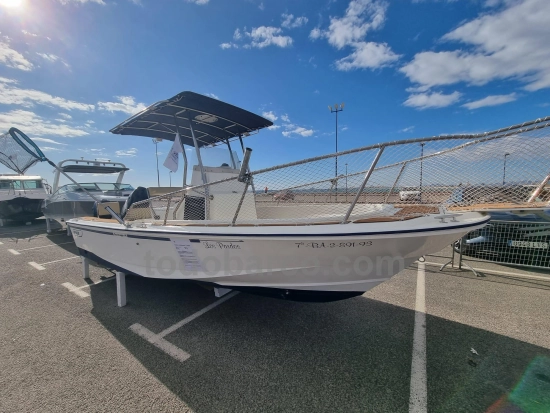 Boston Whaler Outrage 21 usata in vendita