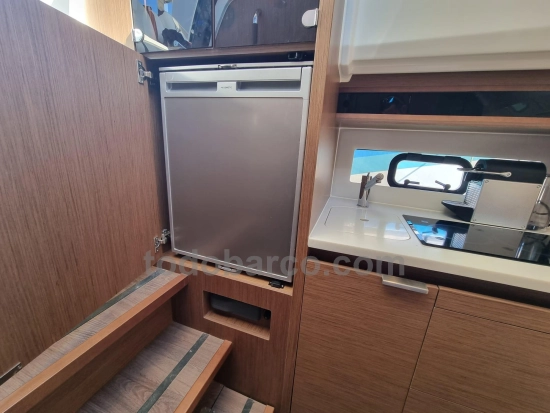 Jeanneau Cap Camarat 10.5 Serie 2 WA usata in vendita