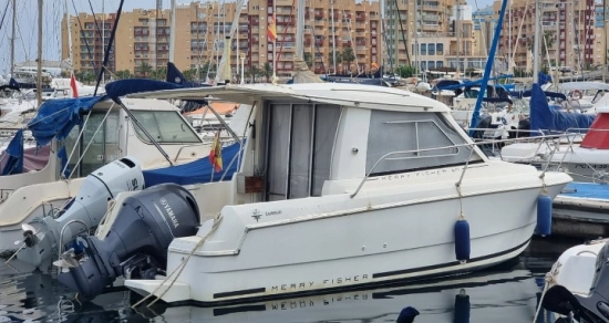 Jeanneau Merry Fisher 645 usado à venda