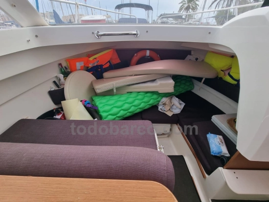Jeanneau Merry Fisher 645 usado à venda