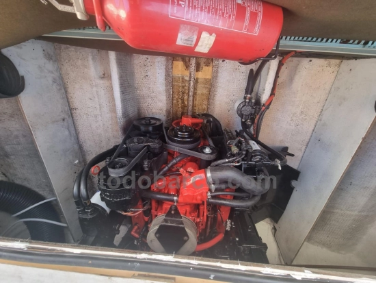 Jeanneau Leader 805 de segunda mano en venta