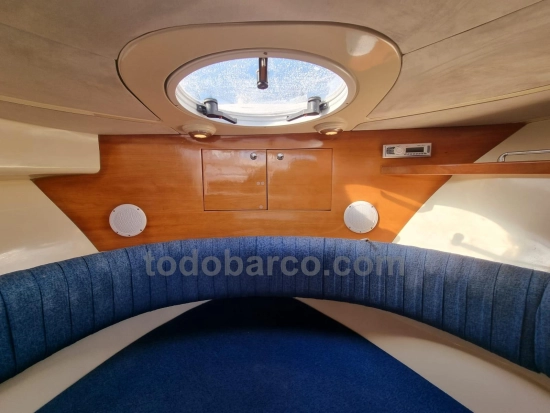 Rio 850 Day Cruiser usado à venda