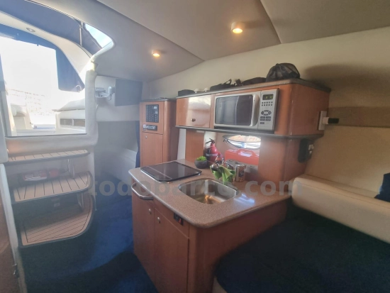 Maxum 2700 Se usata in vendita