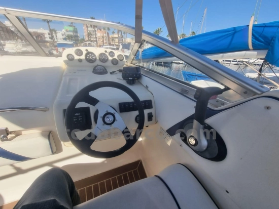 Sealine S24 usata in vendita