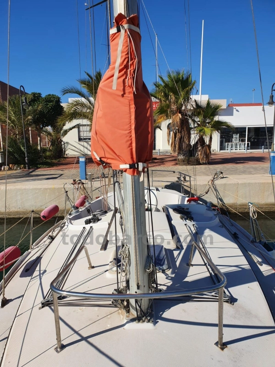 Jeanneau Gin Fizz Ketch 37 usata in vendita