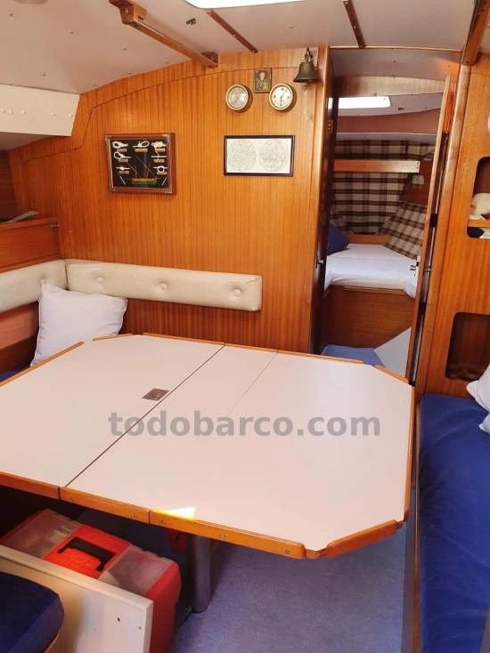Jeanneau Gin Fizz Ketch 37 usata in vendita