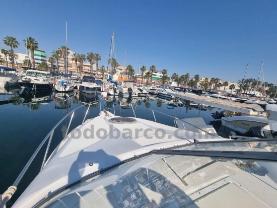 Ebbtide 2500 Mid Cabin Cruiser de segunda mano en venta