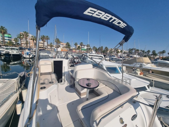 Ebbtide 2500 Mid Cabin Cruiser de segunda mano en venta