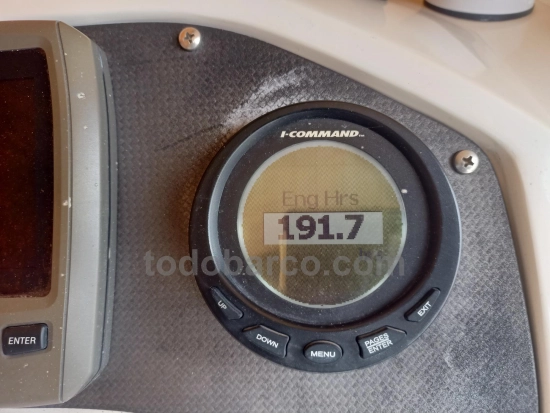 Jeanneau Cap Camarat 5.5 Cc usado à venda