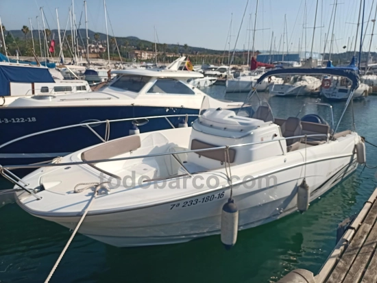 Jeanneau Cap Camarat 755 CC WA usado à venda