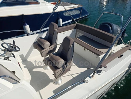 Jeanneau Cap Camarat 755 CC WA usado à venda