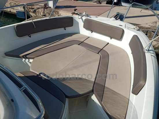 Jeanneau Cap Camarat 755 CC WA usado à venda