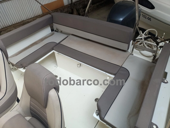 Jeanneau Cap Camarat 755 CC WA usata in vendita